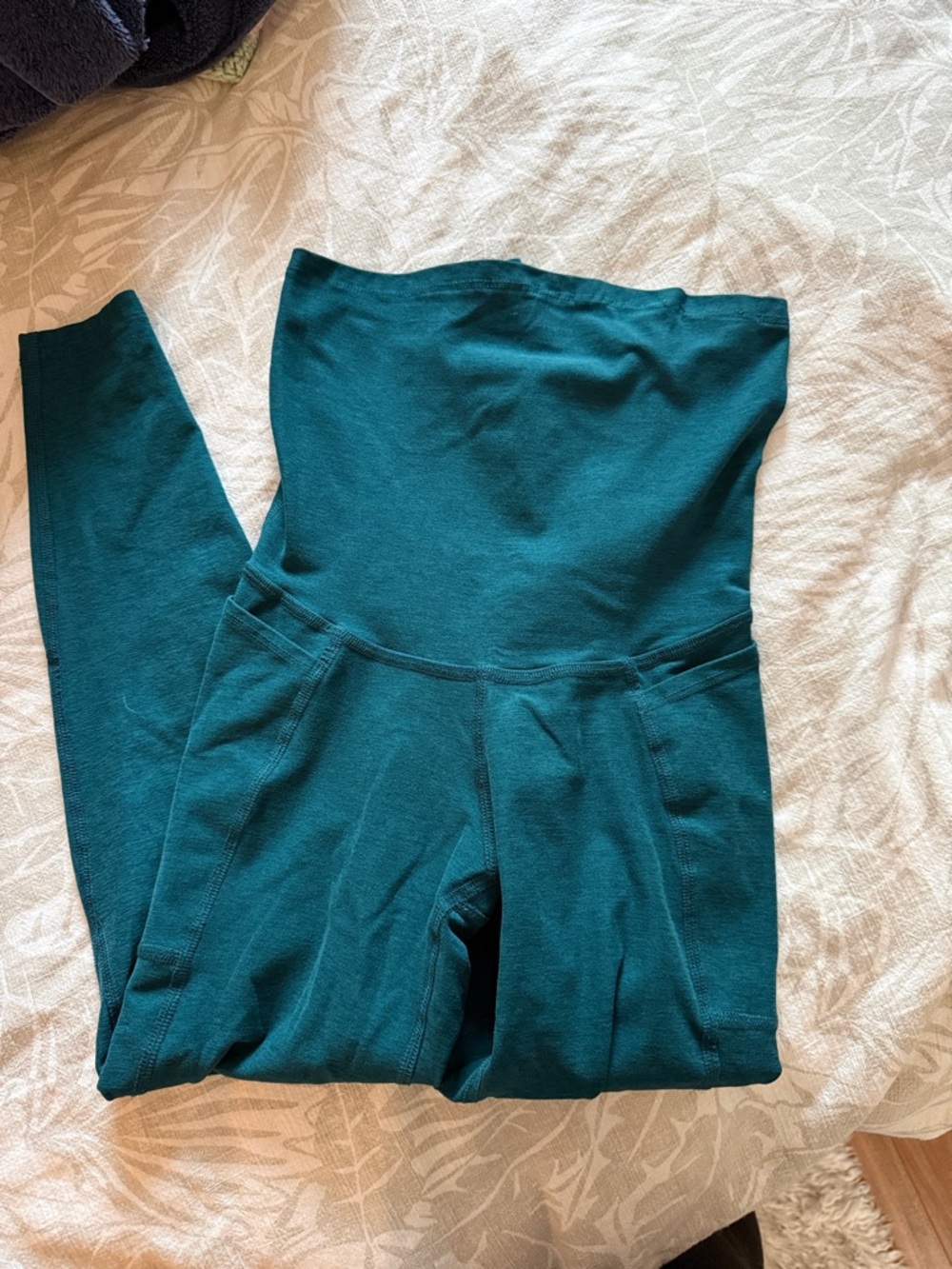 Beyond Yoga Maternity Leggings